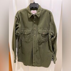 Vintage Filson Flannel Shirt. Green. Size L. Good condition.